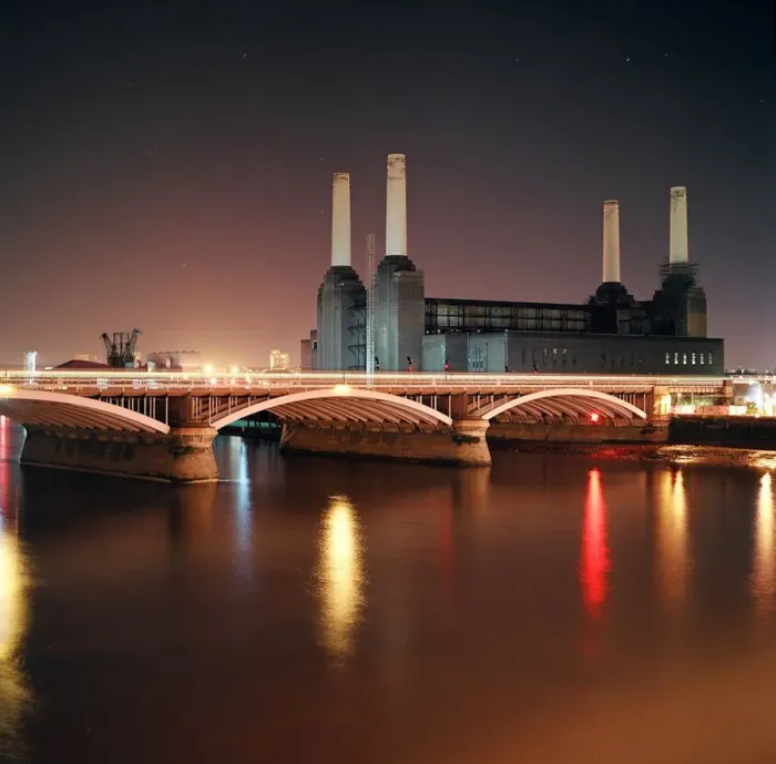 Framed Print : Battersea Power Station at night Framed Print : Battersea Power Station at night