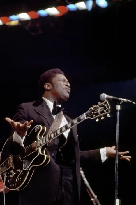 Framed Print : BB King Performing Framed Print : BB King Performing