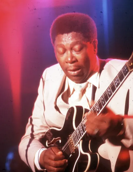 Framed Print : BB King Performing In LA Framed Print : BB King Performing In LA