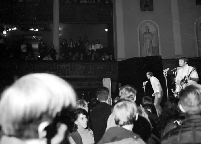 Framed Print : Beach Boys Performing Framed Print : Beach Boys Performing