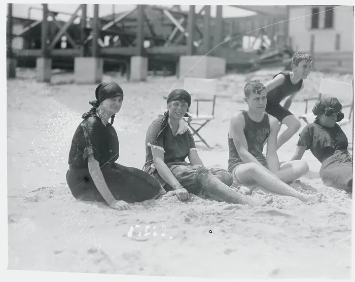 Framed Print : Beach Goers