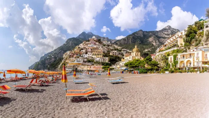 Framed Print : Empty beach at Positano