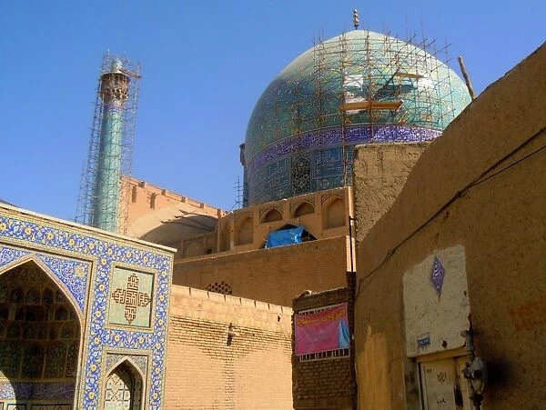 Beautiful Iranian Imam mosque from nearby alleys