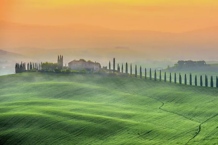 Framed Print : Beautiful summer landscape in Tuscany, Italy Framed Print : Beautiful summer landscape in Tuscany, Italy