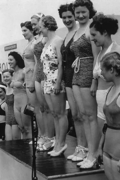 Framed Print : Beauty Contest