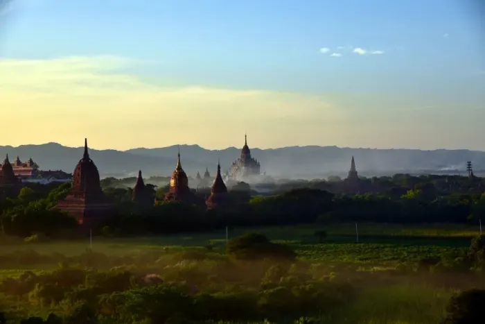 Framed Print : Begin sunset to Old Bagan Myanmar Framed Print : Begin sunset to Old Bagan Myanmar