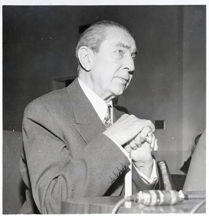 Framed Print : Bela Lugosi Testifies On Narcotic Framed Print : Bela Lugosi Testifies On Narcotic