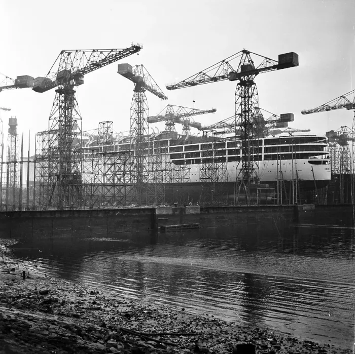 Framed Print : Belfast Docks Framed Print : Belfast Docks
