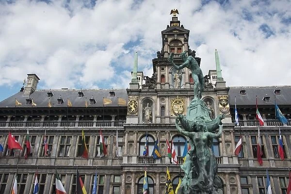 Belgium, Flanders, Antwerp, Grand Place, Town hall and brabo fountain
