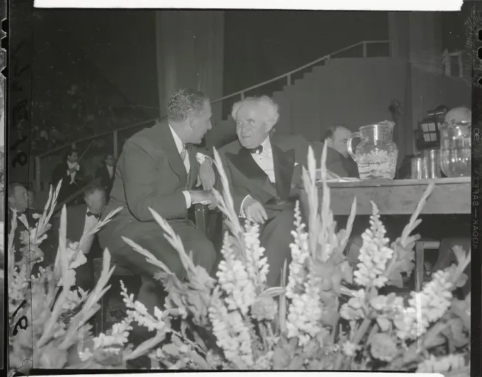 Framed Print : Ben Gurion and Vincent Impelliteri at Podium Framed Print : Ben Gurion and Vincent Impelliteri at Podium