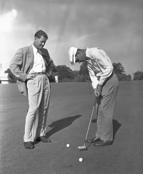 Framed Print : Ben Hogan Putting as Byron Nelson Watches Framed Print : Ben Hogan Putting as Byron Nelson Watches