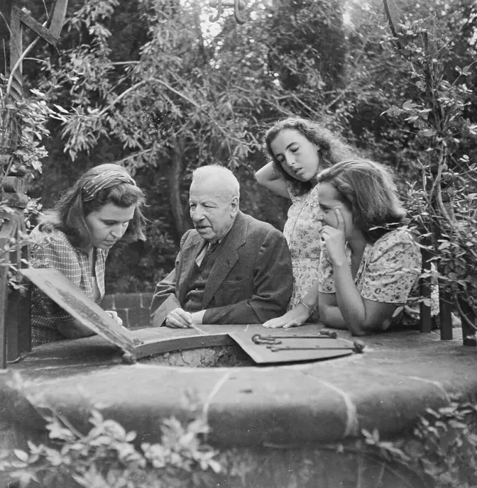 Framed Print : Benedetto Croce Relaxing with His Daughters Framed Print : Benedetto Croce Relaxing with His Daughters