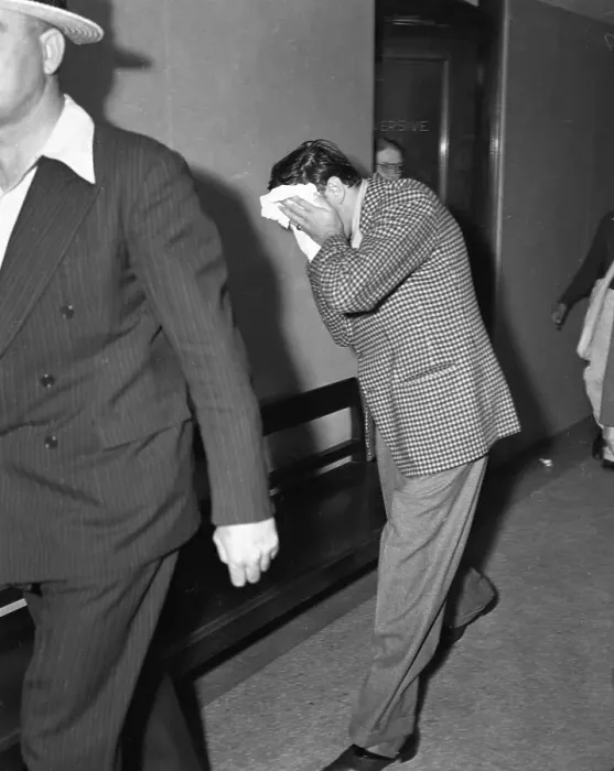 Framed Print : Benny (Bugsy) Siegel At Los Angeles Police Department For Questioning Framed Print : Benny (Bugsy) Siegel At Los Angeles Police Department For Questioning