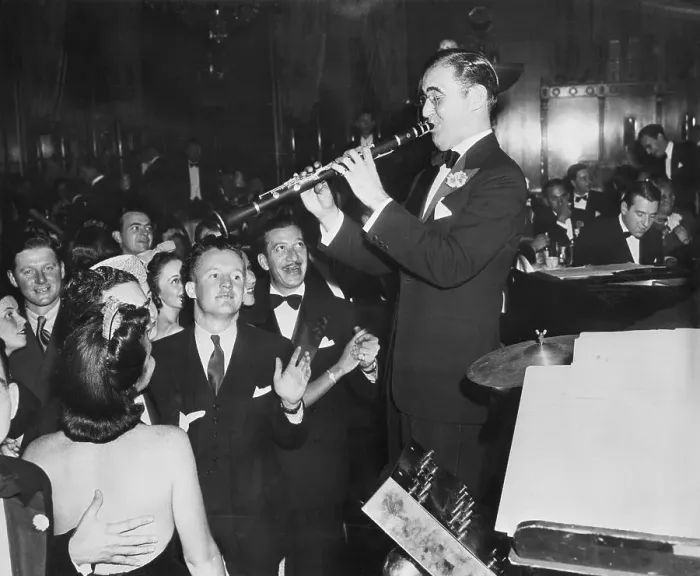 Framed Print : Benny Goodman Playing at the Waldorf Astoria Framed Print : Benny Goodman Playing at the Waldorf Astoria