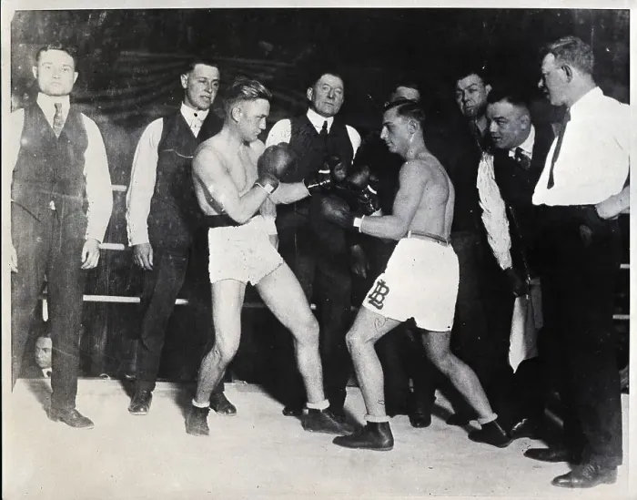 Framed Print : Benny Leonard Vs. Willie Ritchie