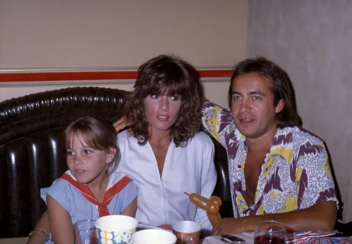 Framed Print : Bernie Taupin at a Restaurant with Wife and Muse Framed Print : Bernie Taupin at a Restaurant with Wife and Muse
