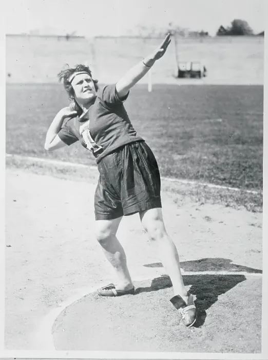 Framed Print : Bertha Stepanik in Shot Put Action Framed Print : Bertha Stepanik in Shot Put Action
