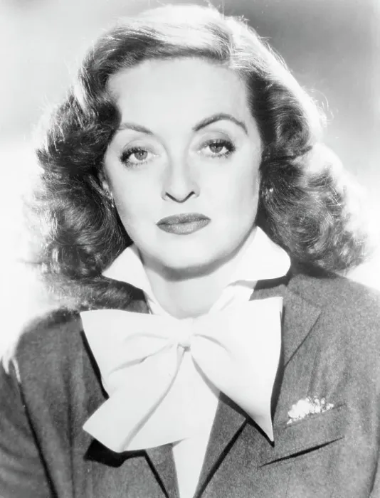 Framed Print : Bette Davis Framed Print : Bette Davis