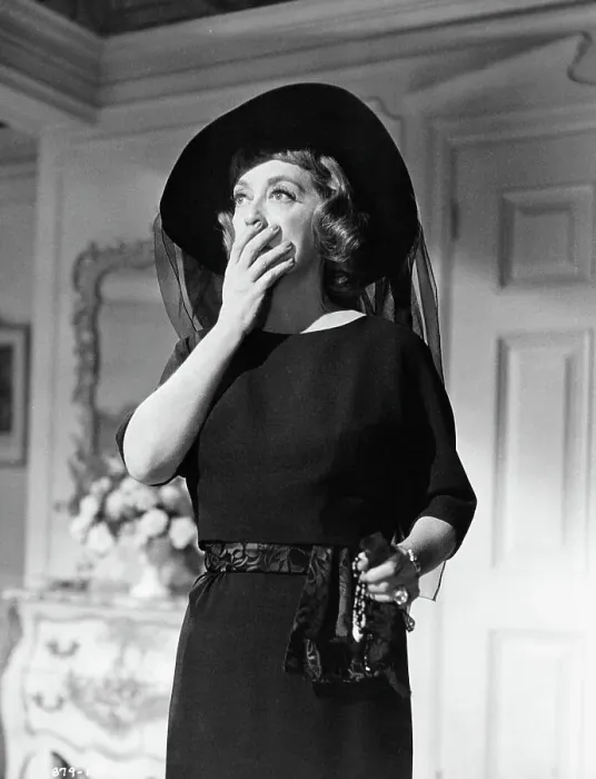 Framed Print : Bette Davis In Dead Ringer Framed Print : Bette Davis In Dead Ringer