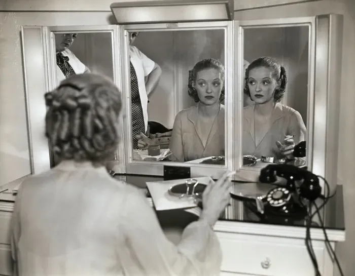 Framed Print : Bette Davis At Mirror In Dressing Room Framed Print : Bette Davis At Mirror In Dressing Room