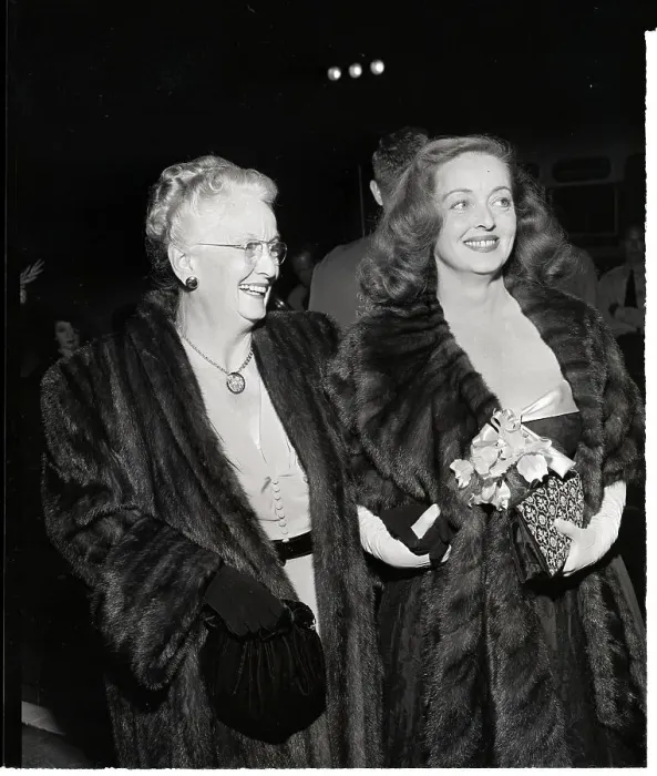 Framed Print : Bette Davis &Mother @Premiere In Furs Framed Print : Bette Davis &Mother @Premiere In Furs