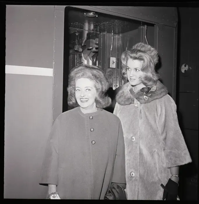 Framed Print : Bette Davis W / Daughter Barbara Merrill Framed Print : Bette Davis W / Daughter Barbara Merrill