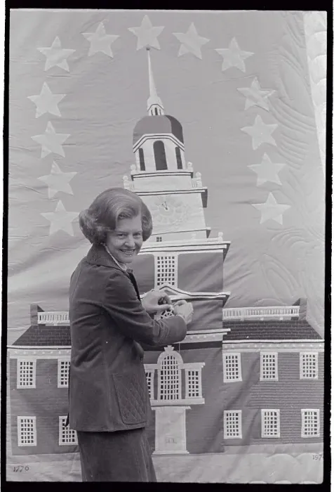 Framed Print : Betty Ford with Bicentennial Quilt Framed Print : Betty Ford with Bicentennial Quilt