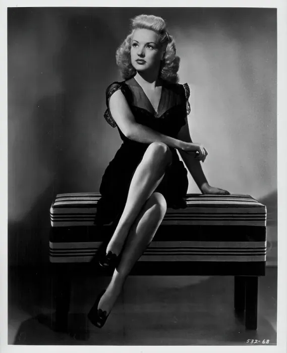 Framed Print : Betty Grable Framed Print : Betty Grable