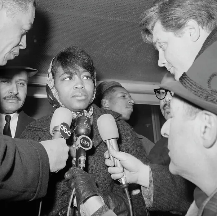 Framed Print : Betty Shabazz Speeking To Press Framed Print : Betty Shabazz Speeking To Press