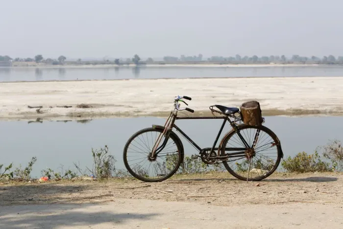 Framed Print : Bicycle on the banks of the Kosi or Koshi River, Terai region, Nepal, Asia Framed Print : Bicycle on the banks of the Kosi or Koshi River, Terai region, Nepal, Asia
