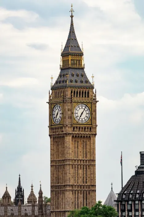 Framed Print : Big Ben London great landmark, the sharpness of the image shows its beautiful details Framed Print : Big Ben London great landmark, the sharpness of the image shows its beautiful details