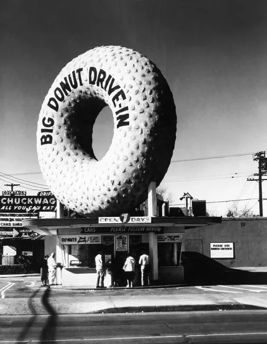 Framed Print : Big Donut Drive In