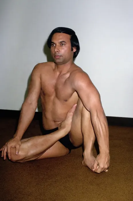 Framed Print : Bikram Choudhury Teaches A Yoga Class Framed Print : Bikram Choudhury Teaches A Yoga Class