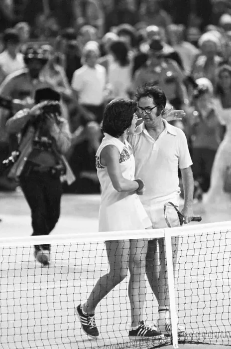 Framed Print : Billie Jean King and Bobby Riggs at end of Match Framed Print : Billie Jean King and Bobby Riggs at end of Match