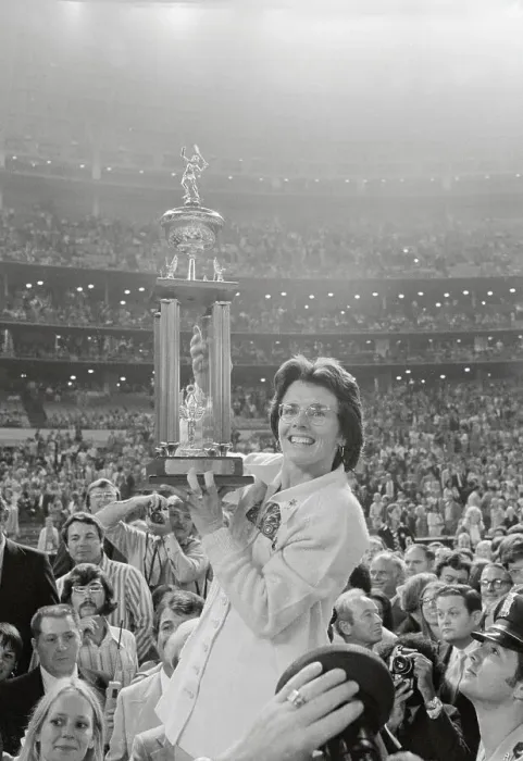 Framed Print : Billie Jean King Holding Trophy Framed Print : Billie Jean King Holding Trophy