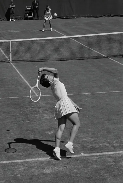 Framed Print : Billie Jean King Serving the Ball