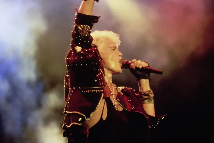 Framed Print : Billy Idol at Irvine Meadows Amphitheatre Framed Print : Billy Idol at Irvine Meadows Amphitheatre