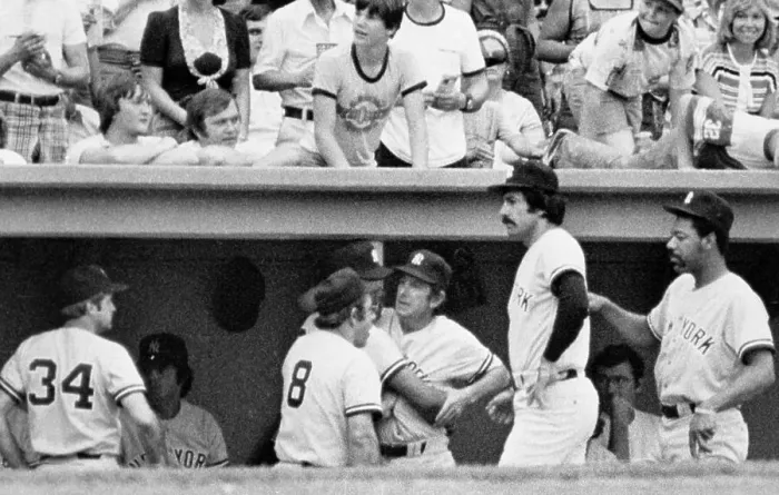 Framed Print : Billy Martin and Reggie Jackson Argue in the Dugout Framed Print : Billy Martin and Reggie Jackson Argue in the Dugout
