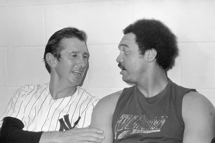 Framed Print : Billy Martin Talking with Reggie Jackson Framed Print : Billy Martin Talking with Reggie Jackson