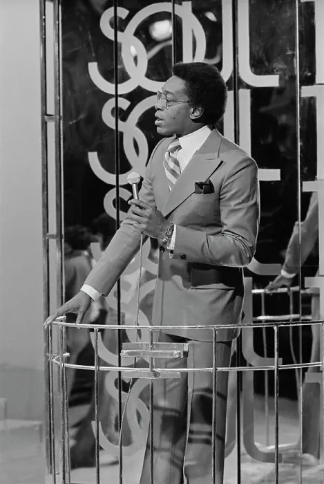 Framed Print : Billy Paul / Brick Soul Train On Set Framed Print : Billy Paul / Brick Soul Train On Set