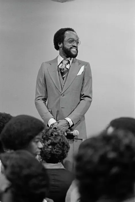 Framed Print : Billy Paul / Brick Soul Train On Set Aired 8th Jan 1977 Framed Print : Billy Paul / Brick Soul Train On Set Aired 8th Jan 1977