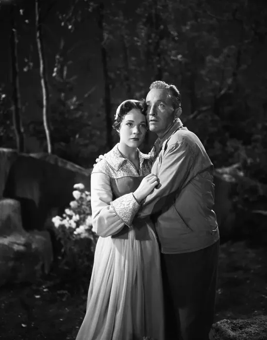 Framed Print : Bing Crosby And Julie Andrews Embrace Framed Print : Bing Crosby And Julie Andrews Embrace
