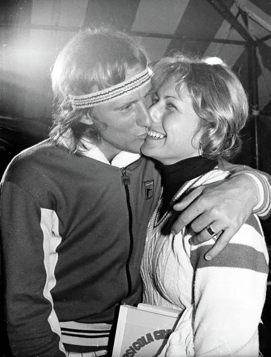 Framed Print : Bjorn Borg and Mariana Simionescu Framed Print : Bjorn Borg and Mariana Simionescu