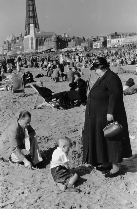Framed Print : Blackpool Beach Framed Print : Blackpool Beach