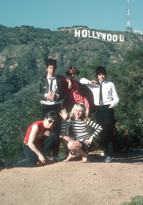 Framed Print : Blondie Portrait Session With The Hollywood Sign Framed Print : Blondie Portrait Session With The Hollywood Sign