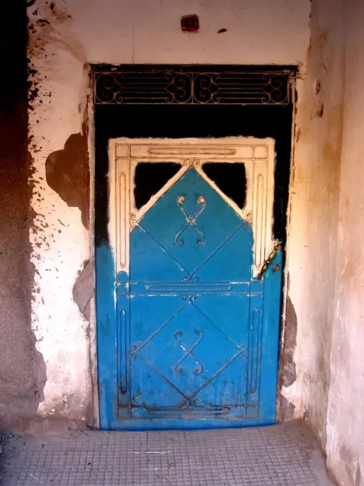 Framed Print : Blue door, Marrakesh, Morocco Framed Print : Blue door, Marrakesh, Morocco