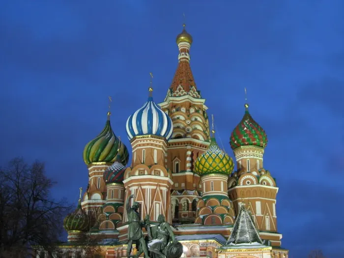Framed Print : Blue hour over St. Basil Cathedral, Moscow Framed Print : Blue hour over St. Basil Cathedral, Moscow