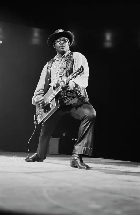 Framed Print : Bo Diddley Framed Print : Bo Diddley
