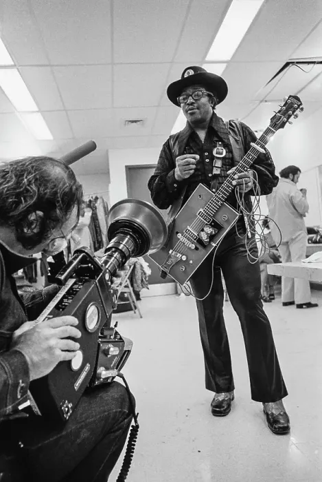 Framed Print : Bo Diddley Framed Print : Bo Diddley
