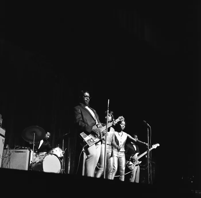 Framed Print : Bo Diddley At The Apollo Framed Print : Bo Diddley At The Apollo